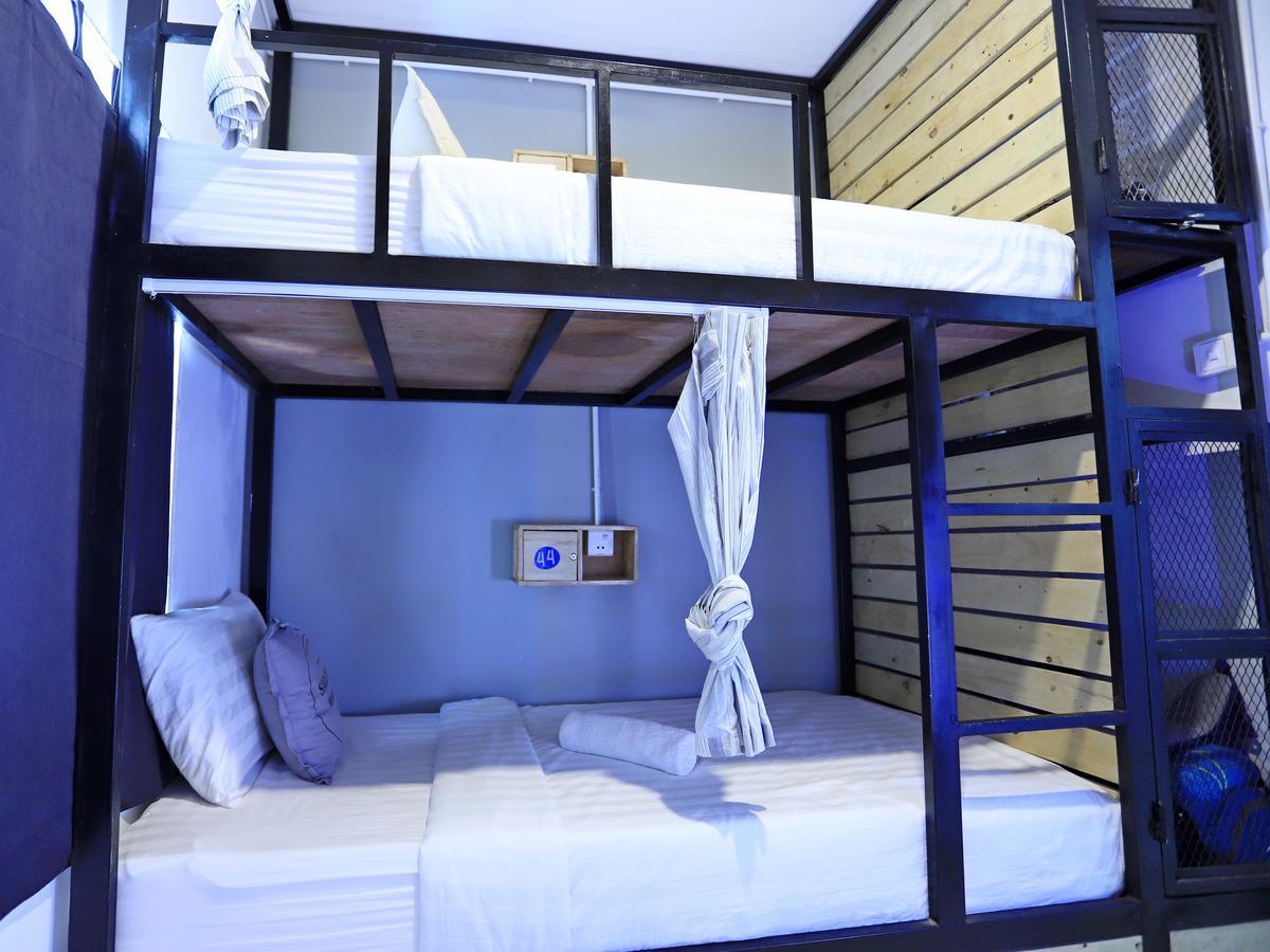 Oops Hostel Siem Reap Exteriör bild