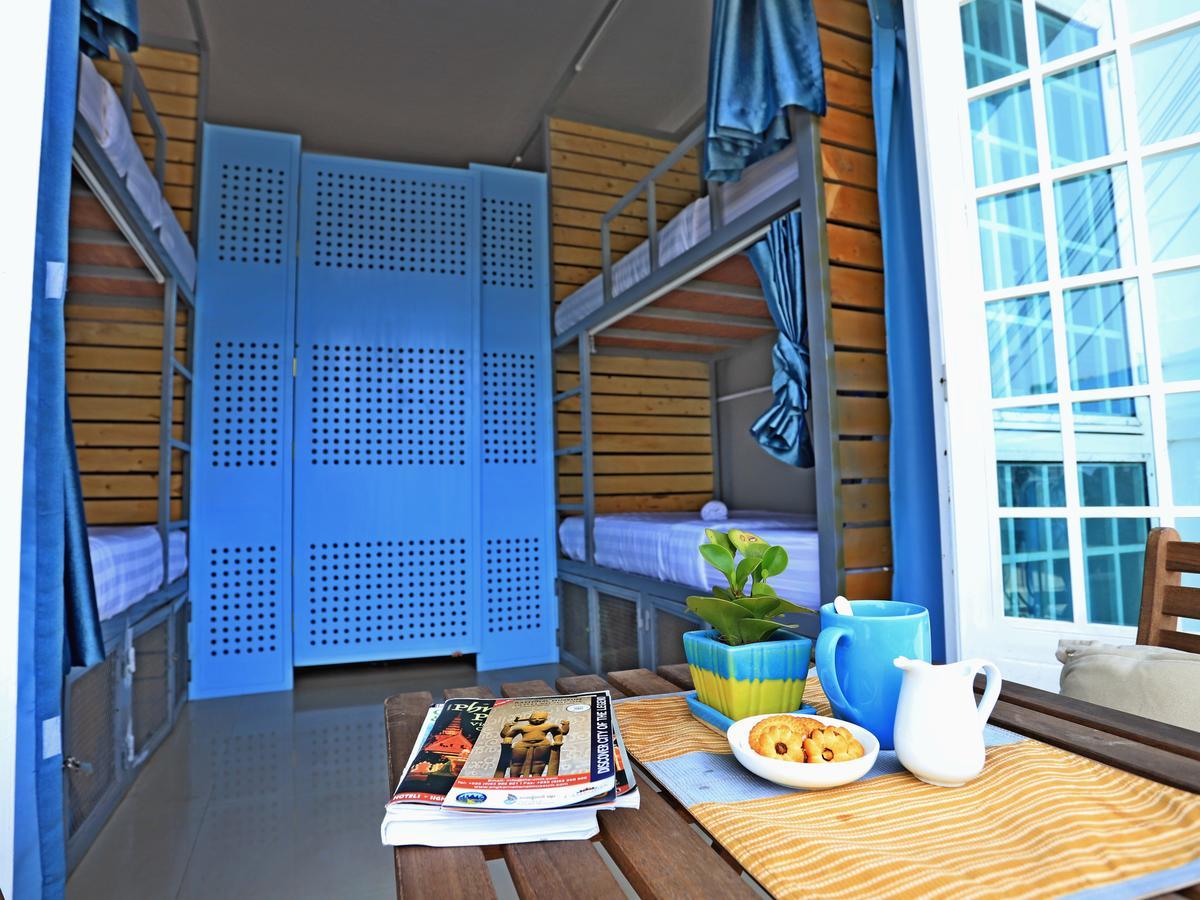 Oops Hostel Siem Reap Exteriör bild
