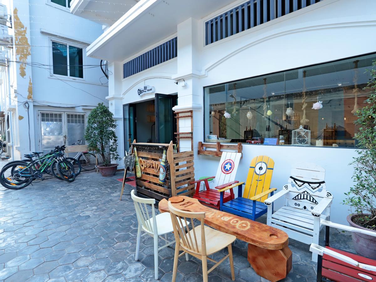 Oops Hostel Siem Reap Exteriör bild